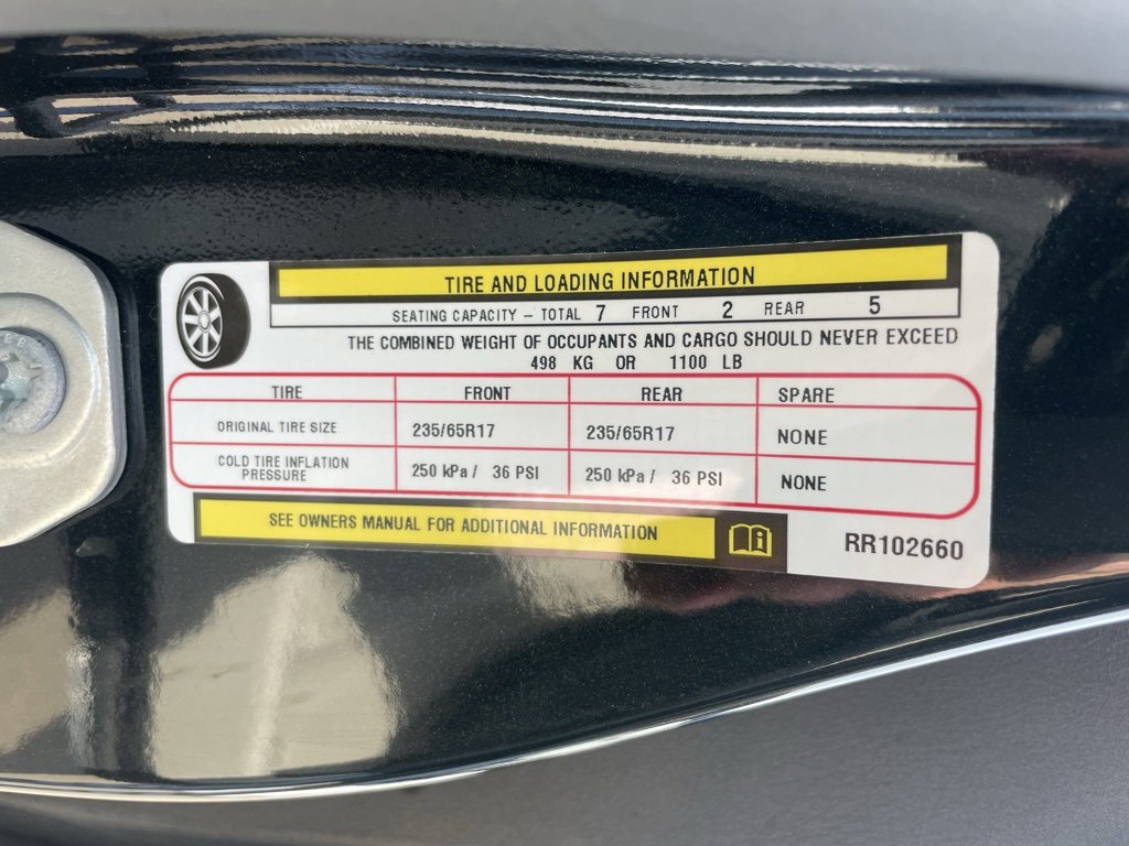 Used 2024 Chrysler Pacifica Select image 46