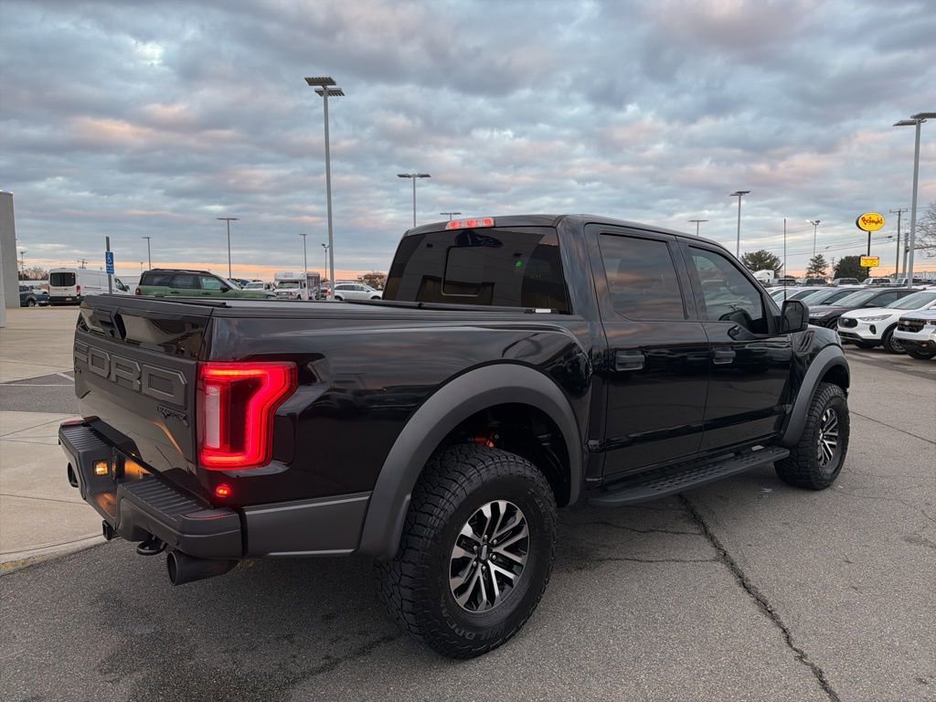 Used 2019 Ford F150 Raptor w/ Equipment Group 801A Mid image 3