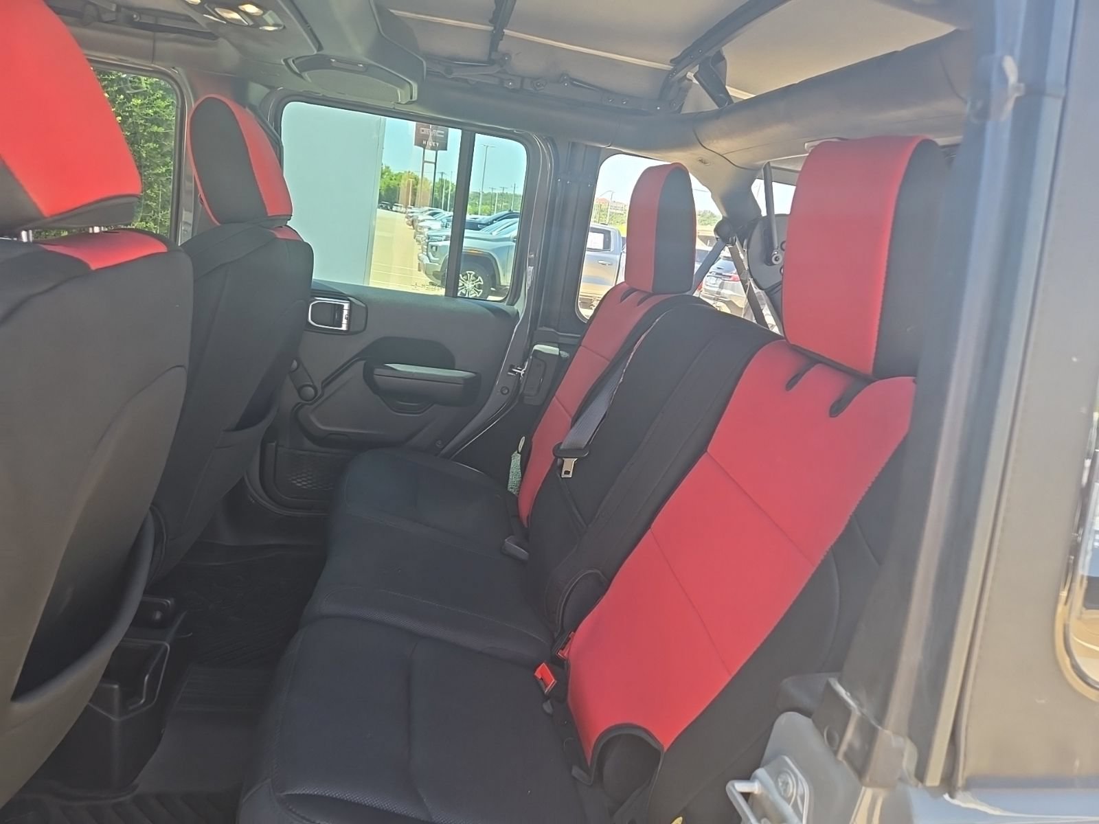 Used 2022 Jeep Wrangler Unlimited Sport AWD/4WD image 14