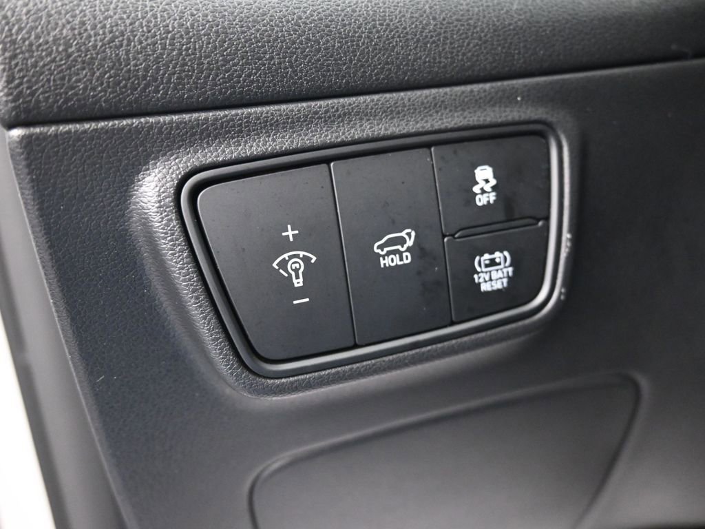 Used 2023 Hyundai Tucson Blue image 18