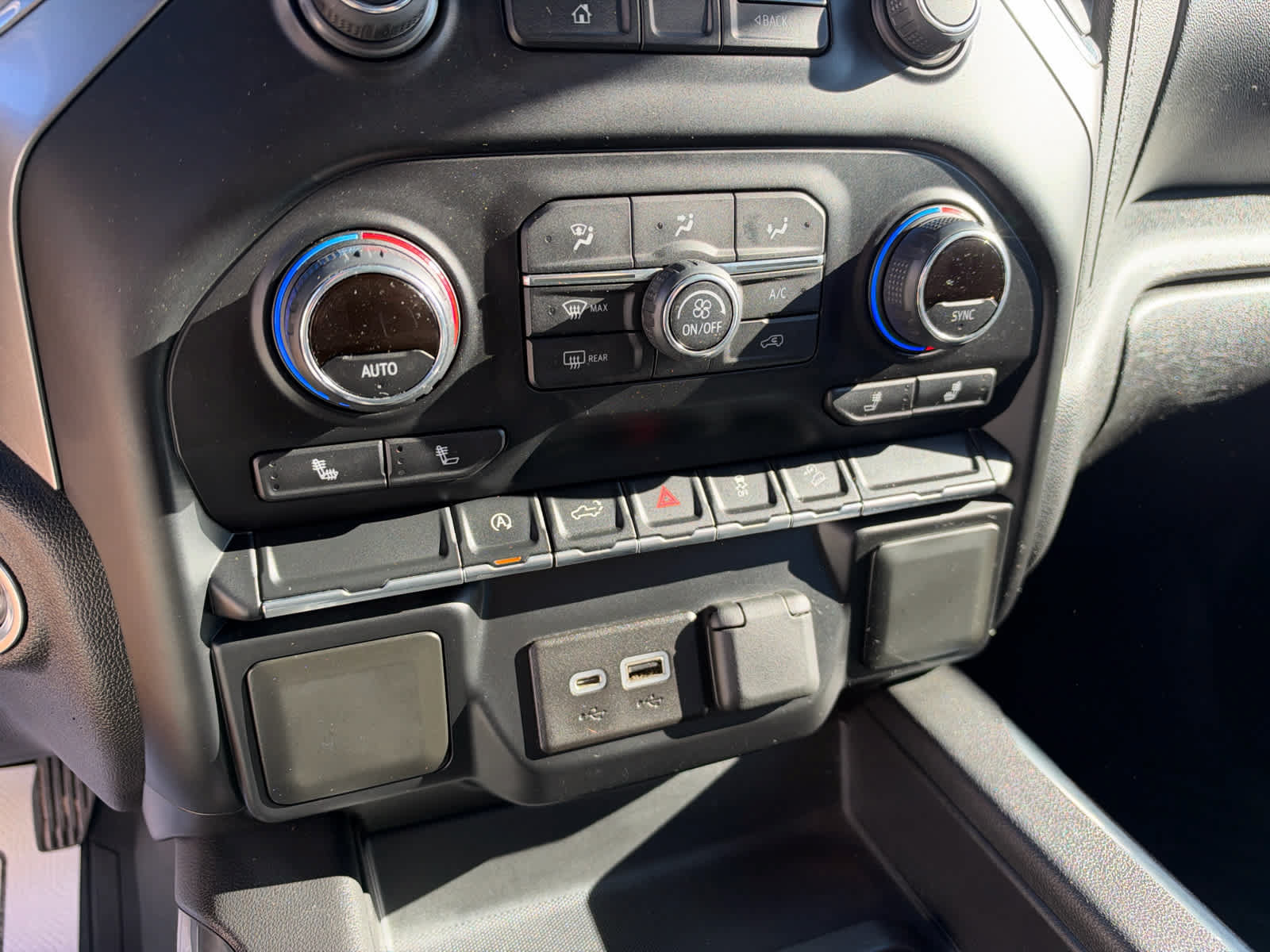Certified 2021 Chevrolet Silverado 1500 RST AWD/4WD image 23