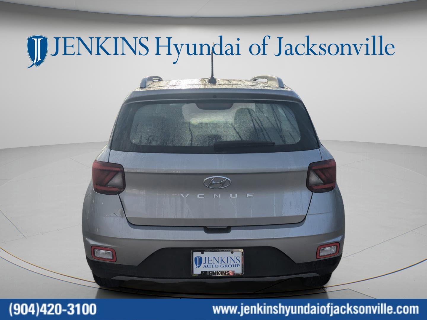 Certified 2024 Hyundai Venue SEL image 4