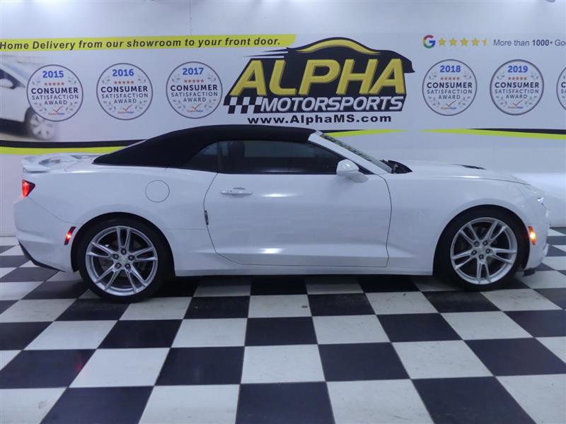 Used 2022 Chevrolet Camaro LT w/ Technology Package RWD image 8