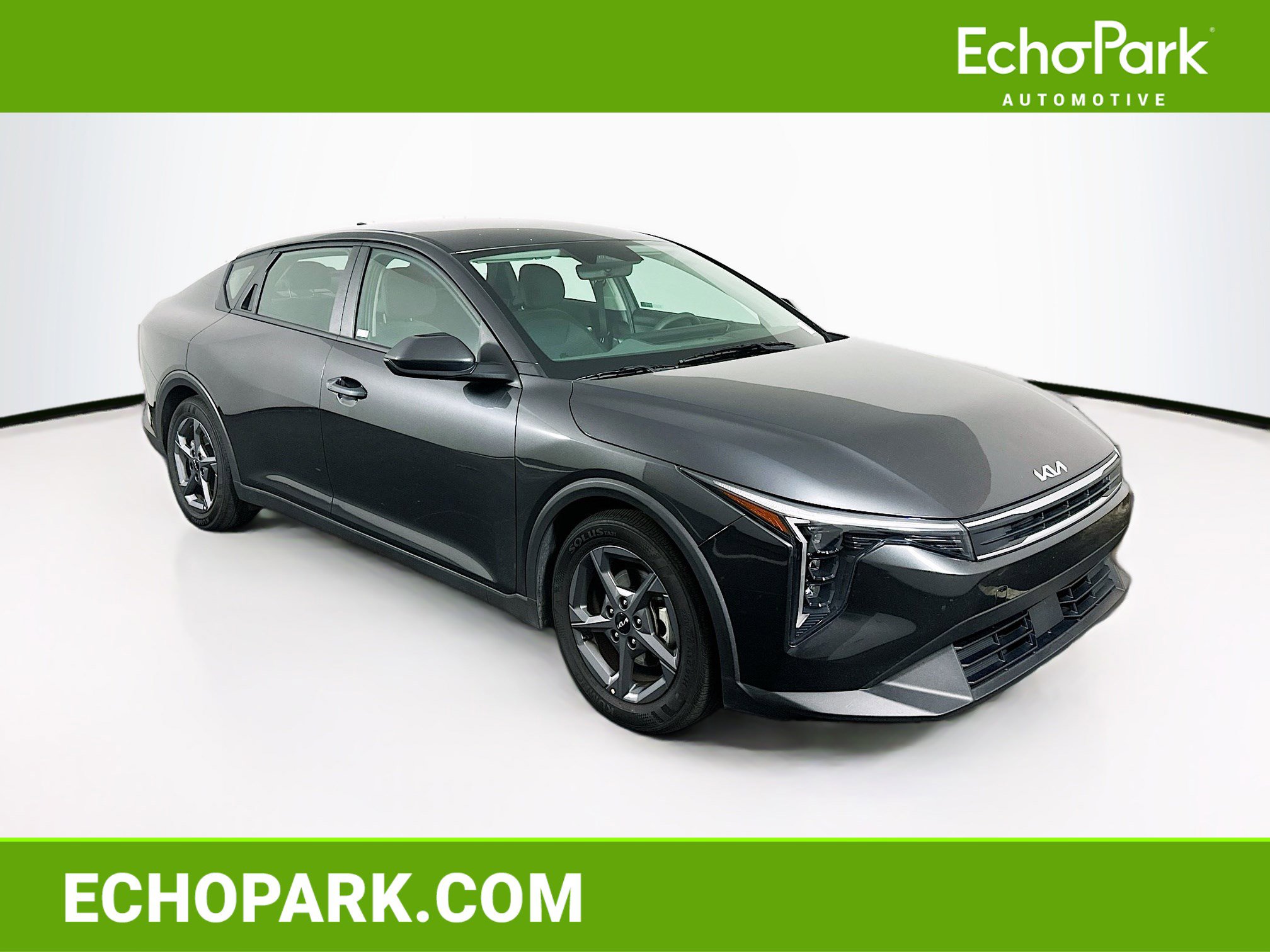 Used 2025 Kia K4 LXS image 1