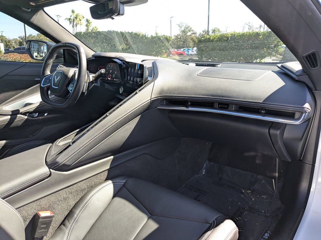 Certified 2022 Chevrolet Corvette Stingray Coupe w/ 1LT image 16