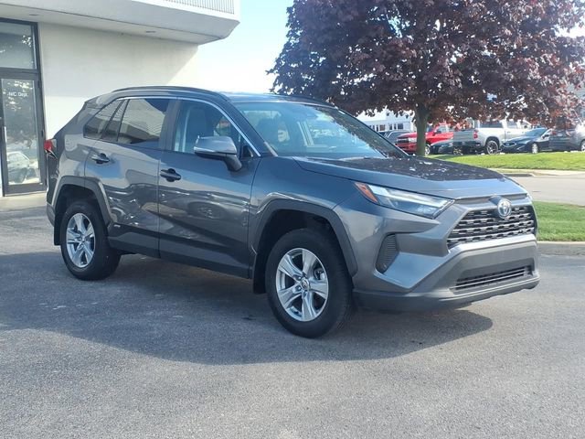 Certified 2022 Toyota RAV4 XLE w/ Convenience Package AWD/4WD image 24