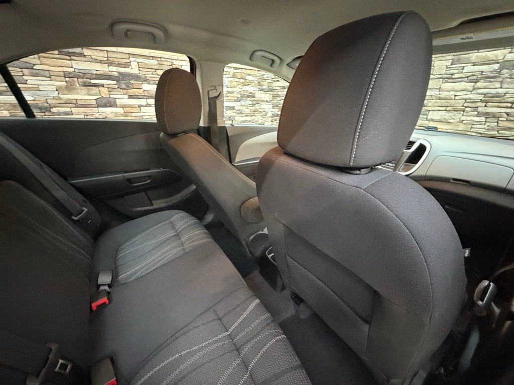 Used 2017 Chevrolet Sonic LT FWD image 27