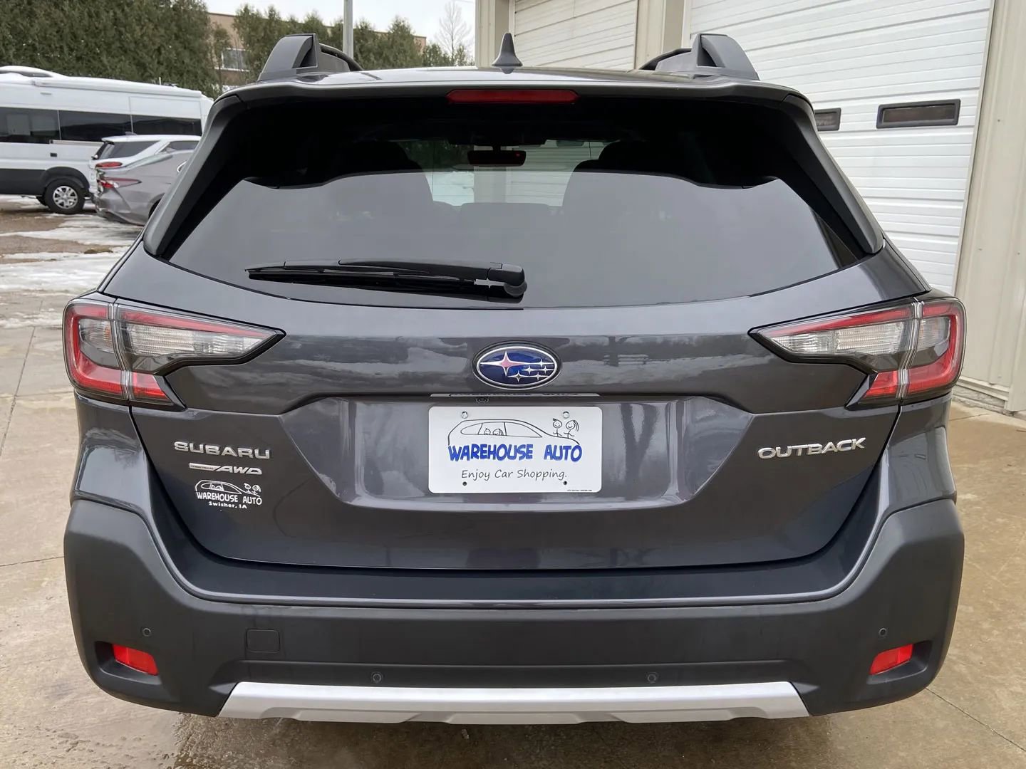 Used 2023 Subaru Outback Limited image 6