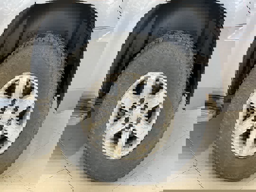 Used 2009 GMC Yukon SLT image 13