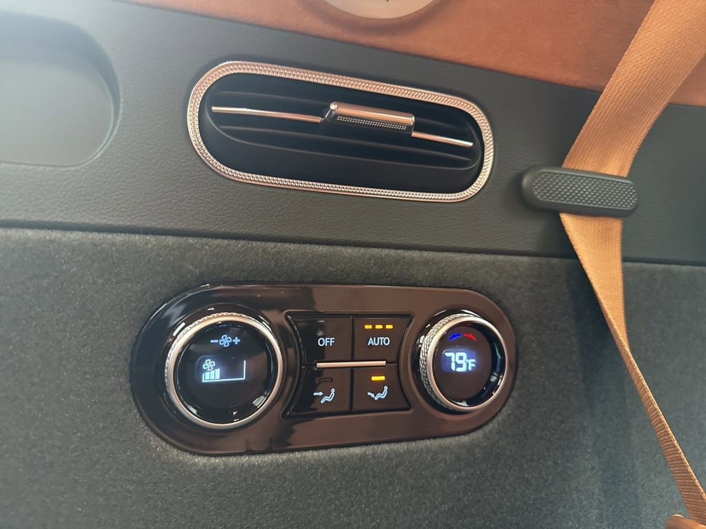 New 2026 Genesis GV80 3.5T Prestige image 38