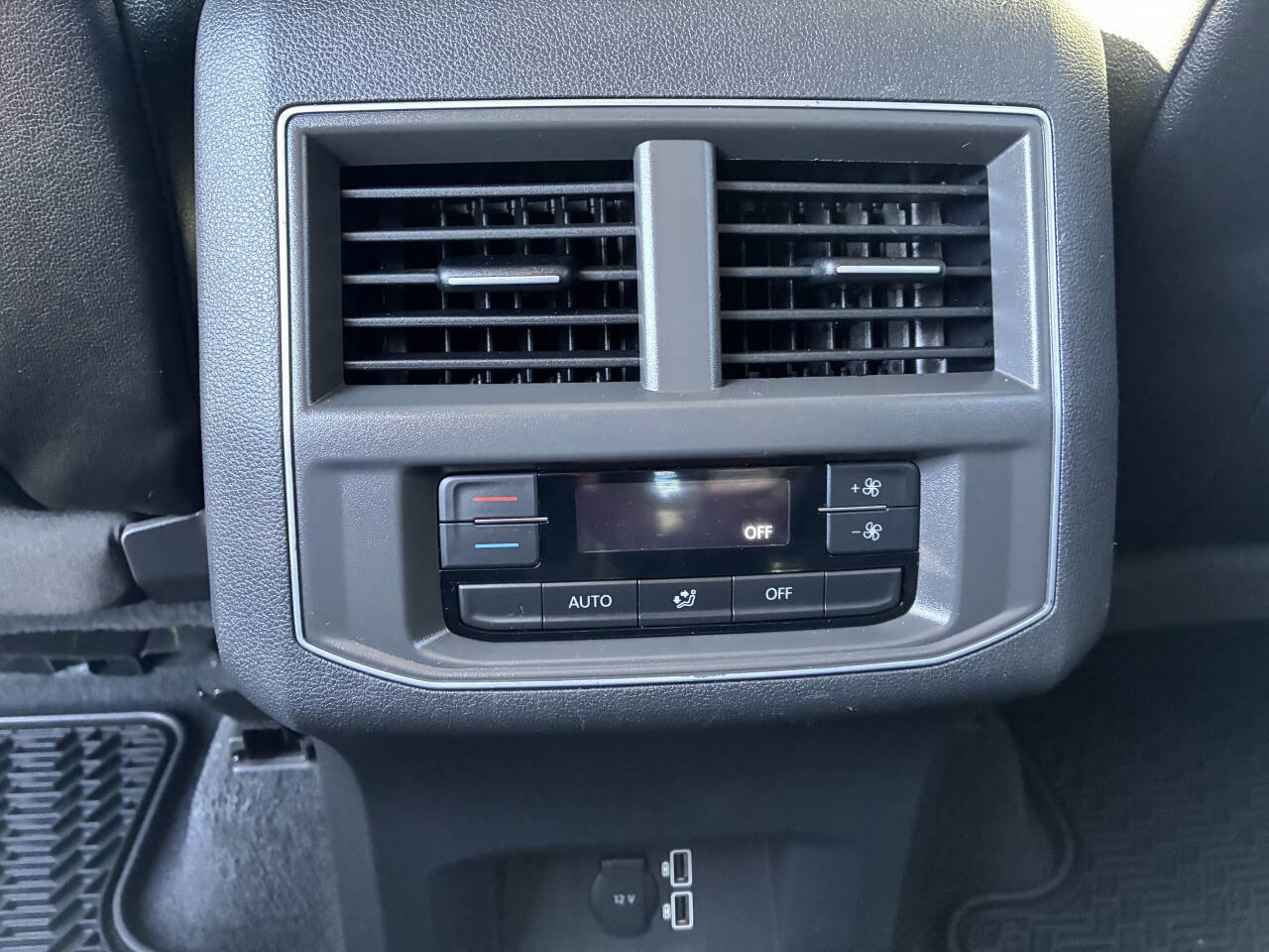 Used 2019 Volkswagen Atlas SE image 36