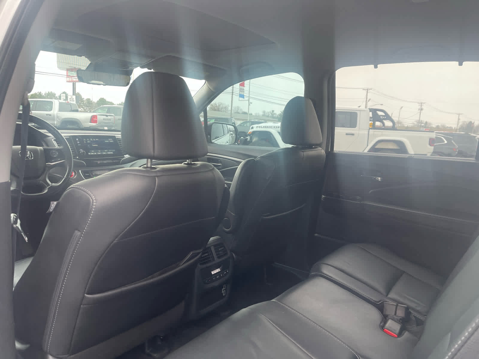 Used 2021 Honda Pilot Special Edition image 17