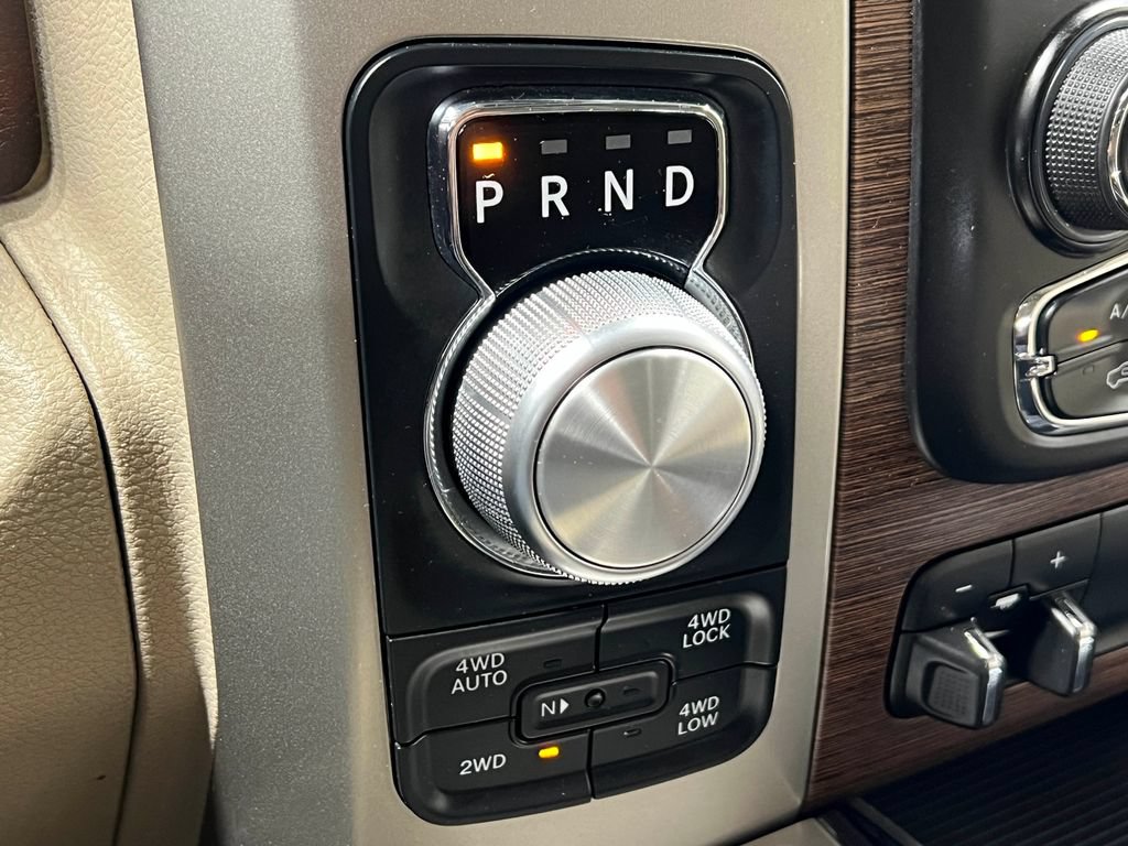 Used 2014 RAM 1500 Laramie w/ Convenience Group AWD/4WD image 32