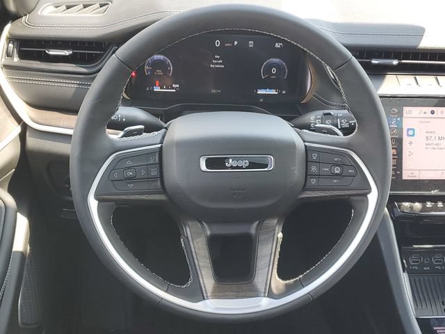 New 2026 Jeep Grand Cherokee Limited AWD/4WD image 14