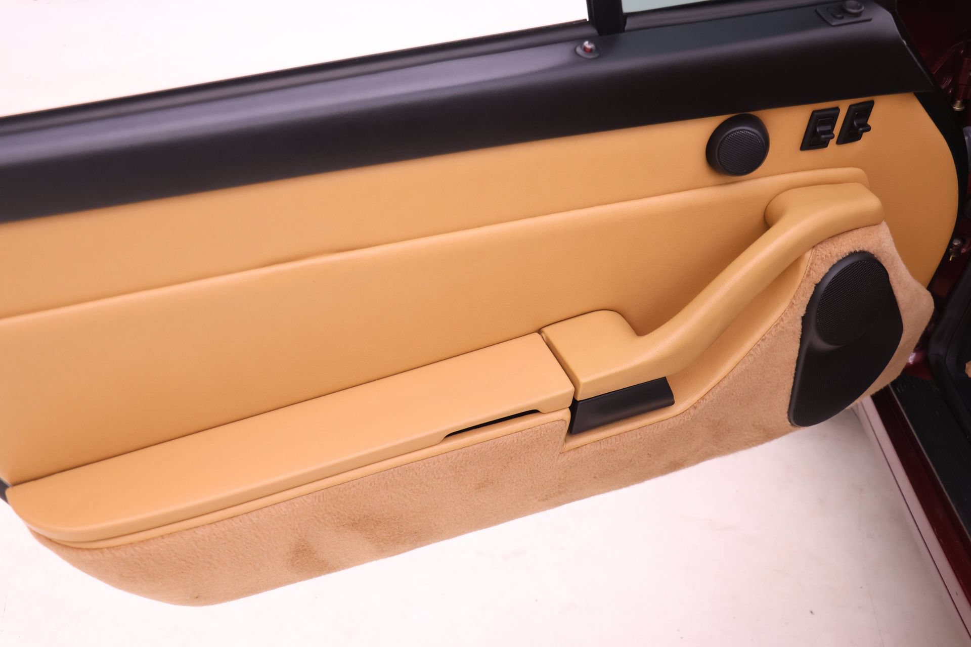 Used 1997 Porsche 911 Targa RWD image 19