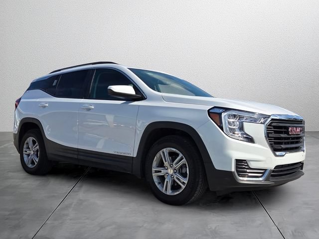 Used 2022 GMC Terrain SLE w/ Driver Convenience Package FWD image 6