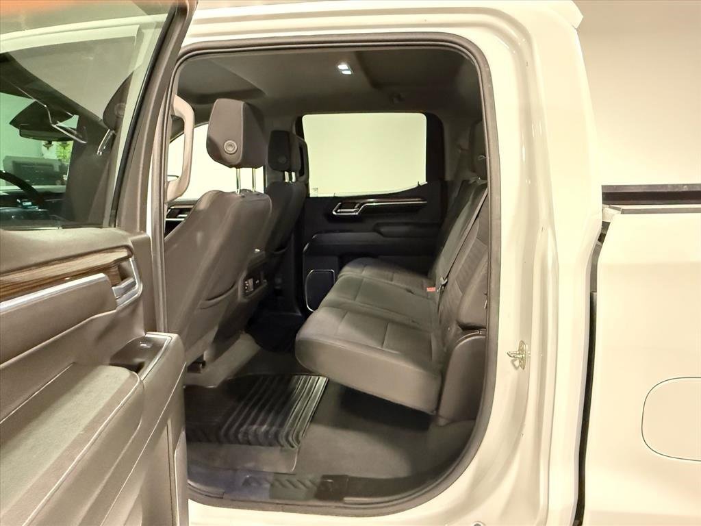 Used 2023 Chevrolet Silverado 1500 LT Trail Boss w/ Protection Package image 13