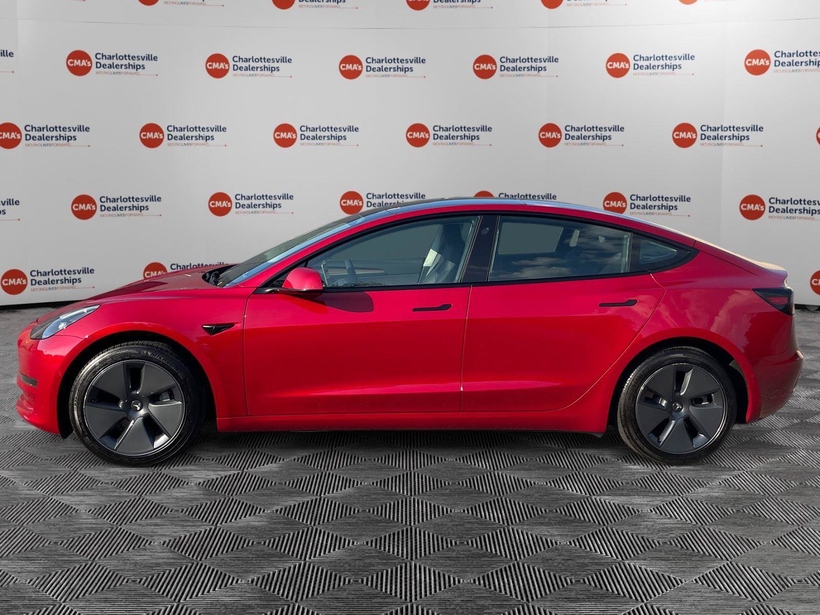 Used 2022 Tesla Model 3 Long Range AWD/4WD image 2