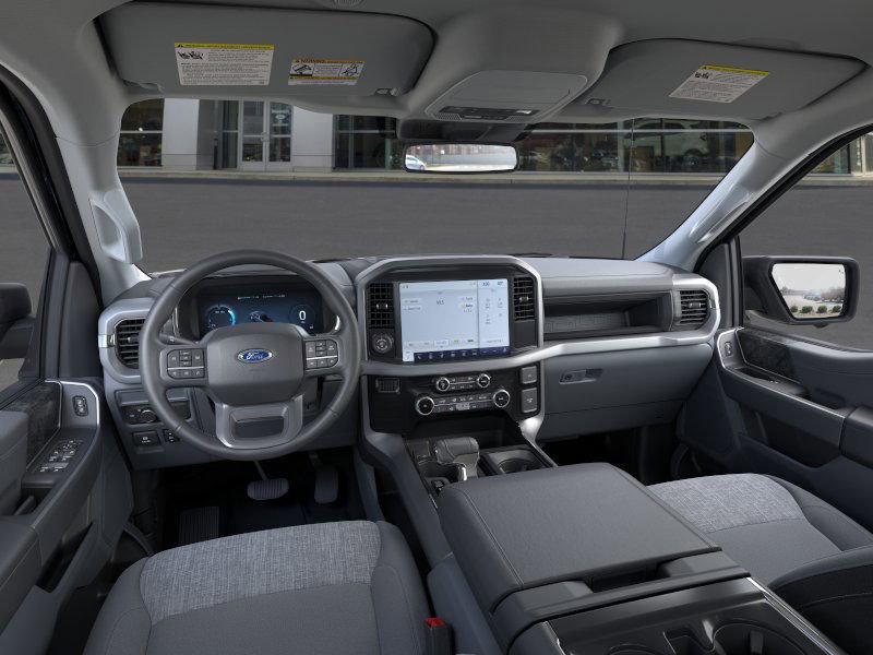 New 2025 Ford F150 Lightning XLT image 9