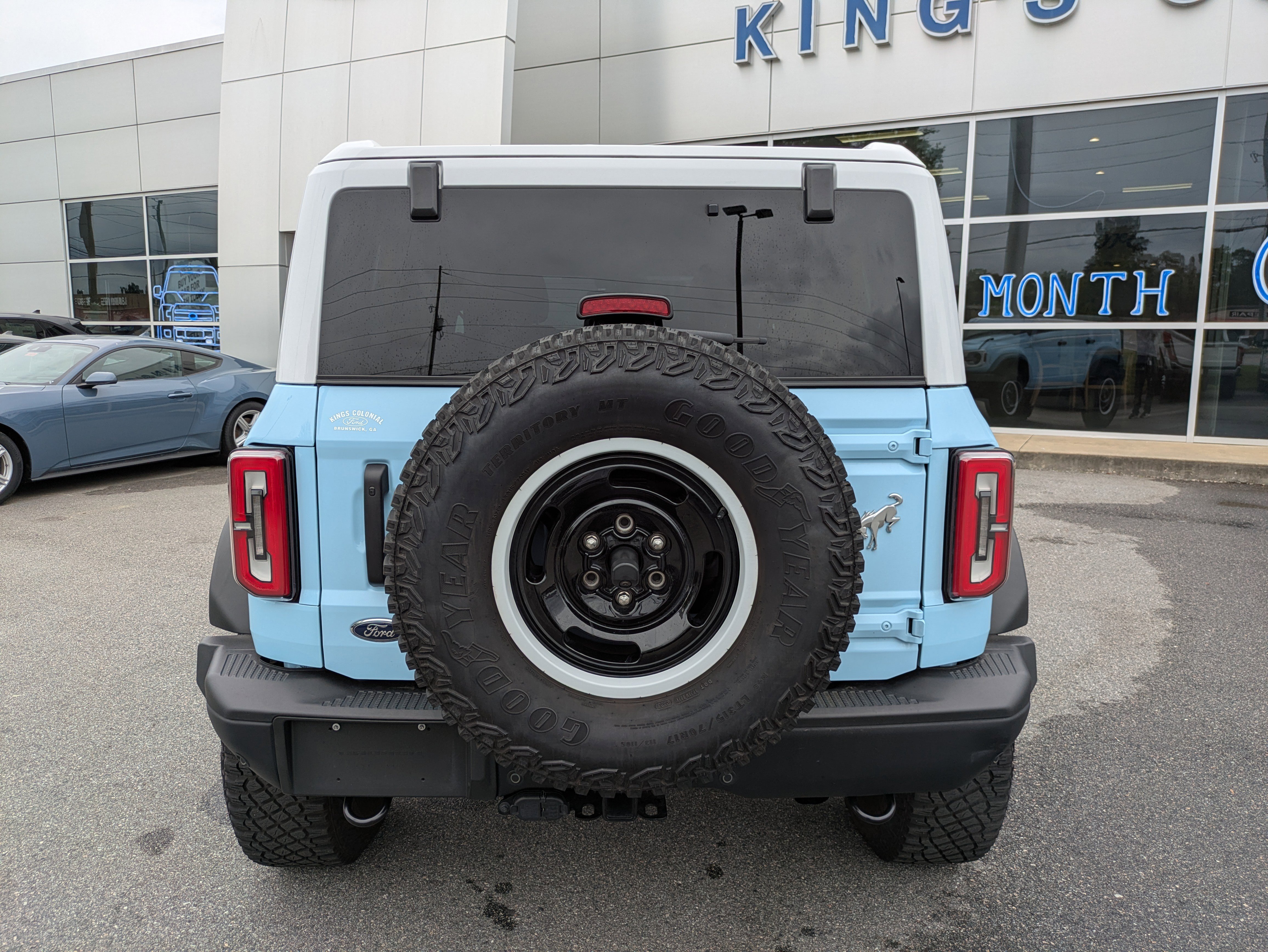 Used 2023 Ford Bronco Heritage Edition image 5