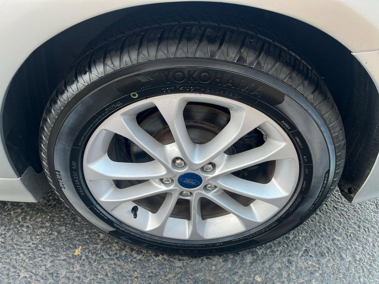 Used 2019 Ford Fusion SE image 14