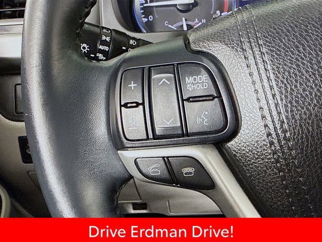 Used 2016 Toyota Highlander Plus image 13