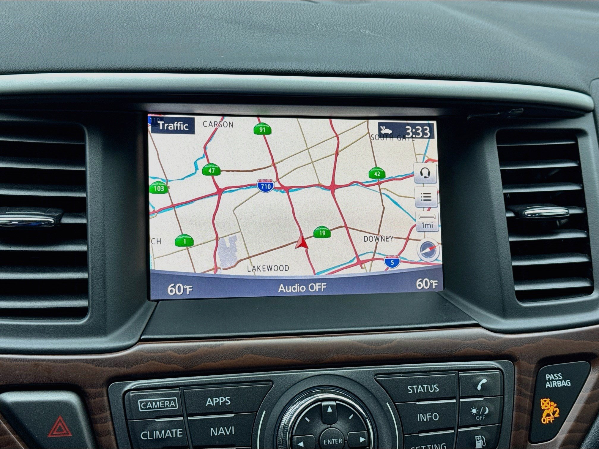 Used 2019 Nissan Pathfinder Platinum w/ Cargo Package FWD image 9
