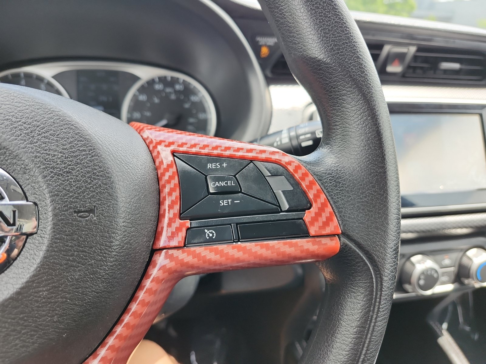 Used 2019 Nissan Kicks S FWD image 21