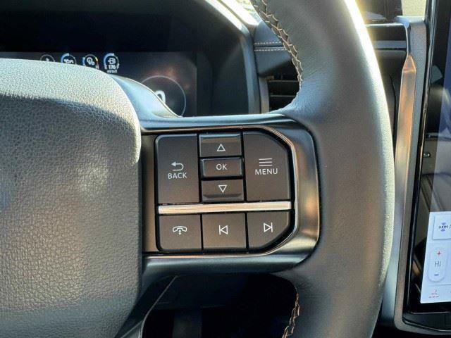Used 2024 Ford Expedition Platinum RWD image 28