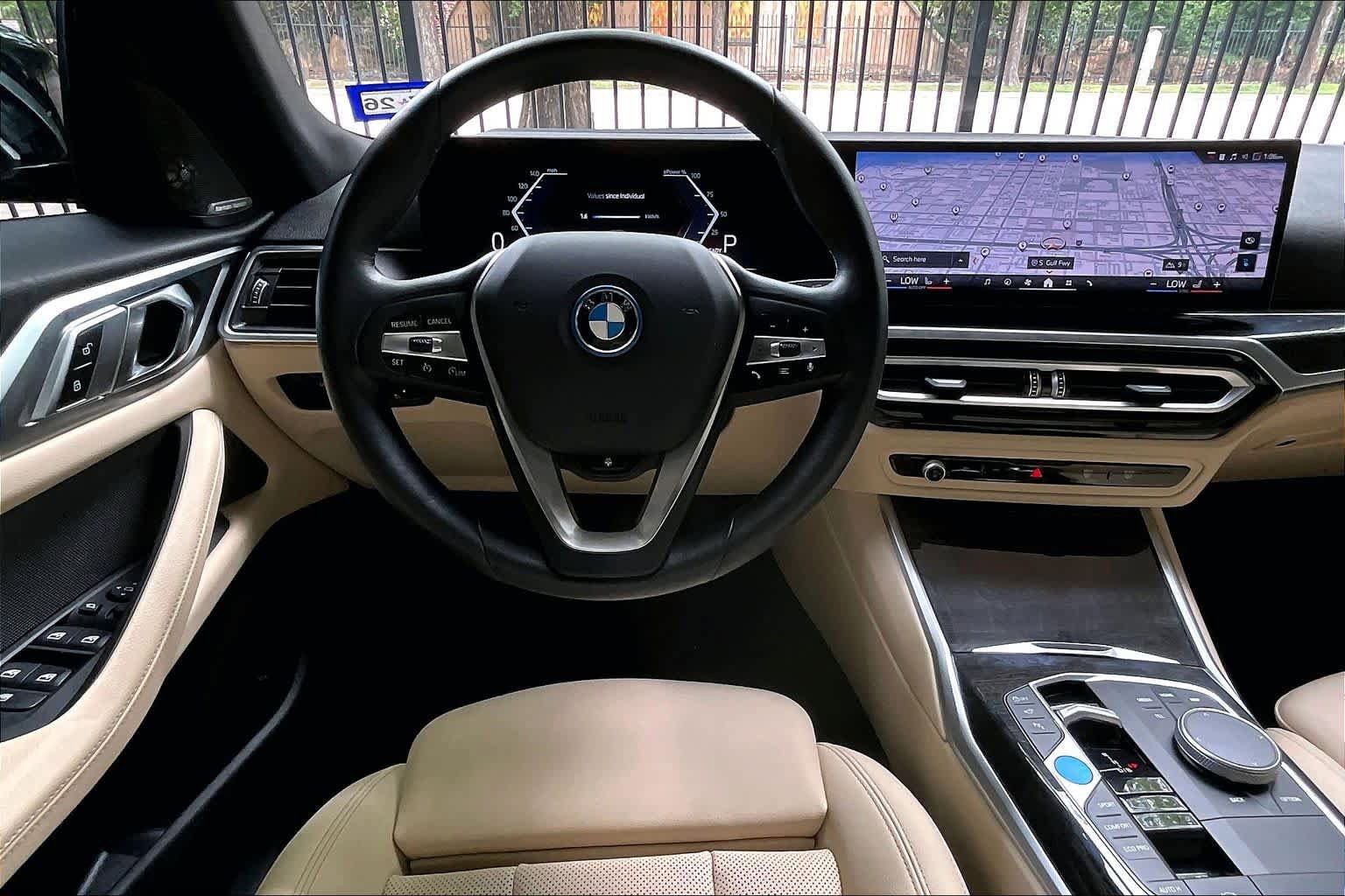 Used 2024 BMW i4 eDrive40 w/ Premium Package RWD image 5