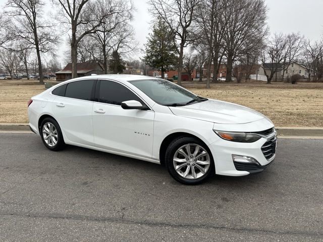 Used 2021 Chevrolet Malibu LT image 2