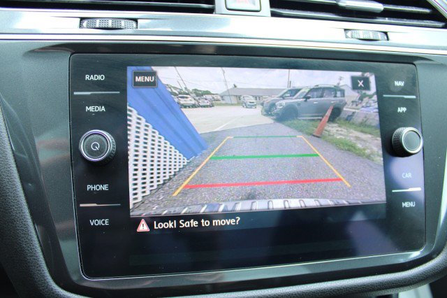 Used 2019 Volkswagen Tiguan SEL Premium w/ 3rd Row Seat Package AWD/4WD image 28