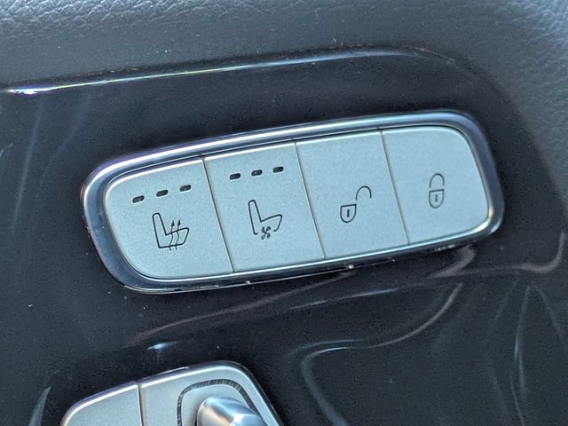 Used 2025 Mercedes-Benz G 550 w/ Manufactur Interior Package image 25