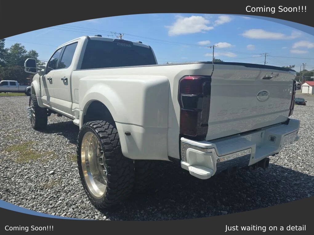 Used 2023 Ford F450 Lariat w/ Chrome Package AWD/4WD image 3