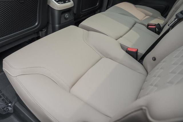 New 2026 Volvo XC90 T8 Plus w/ Protection Package Premier AWD/4WD image 33