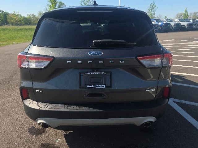 Used 2020 Ford Escape SE FWD image 9