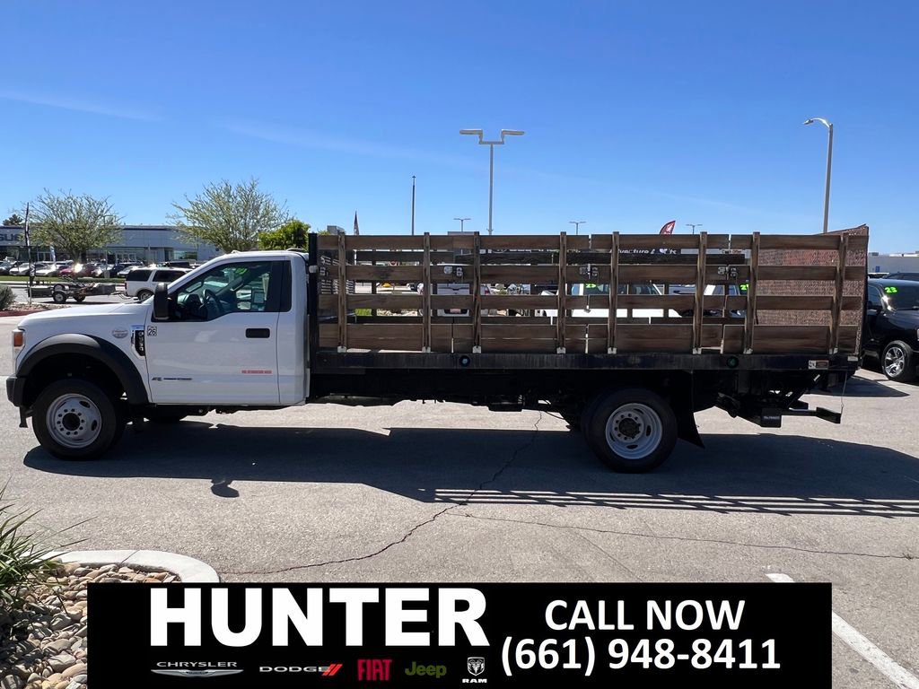 Used 2020 Ford F550 2WD Regular Cab Super Duty image 3