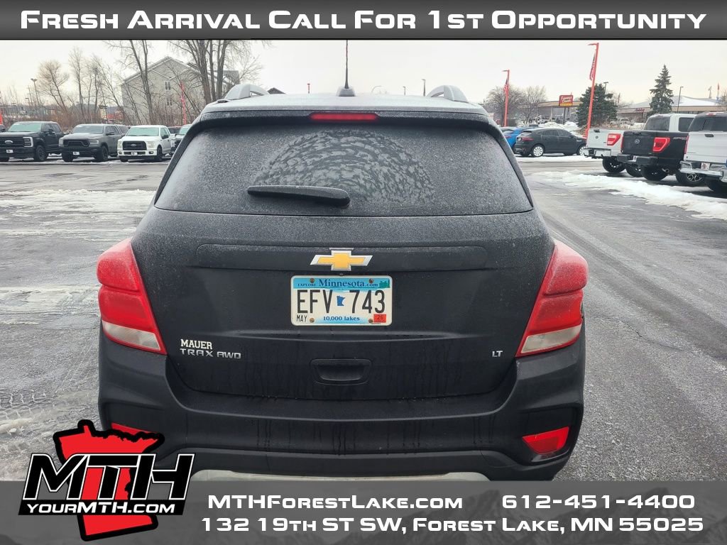 Used 2020 Chevrolet Trax LT w/ LT Convenience Package image 7