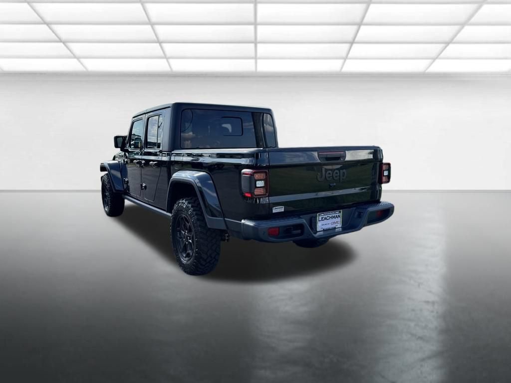 Used 2021 Jeep Gladiator Sport AWD/4WD image 6