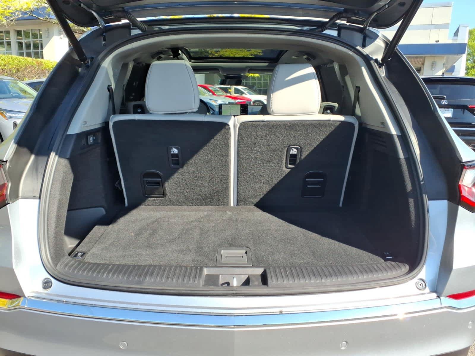 Used 2026 Acura MDX w/ Technology Package AWD/4WD image 17