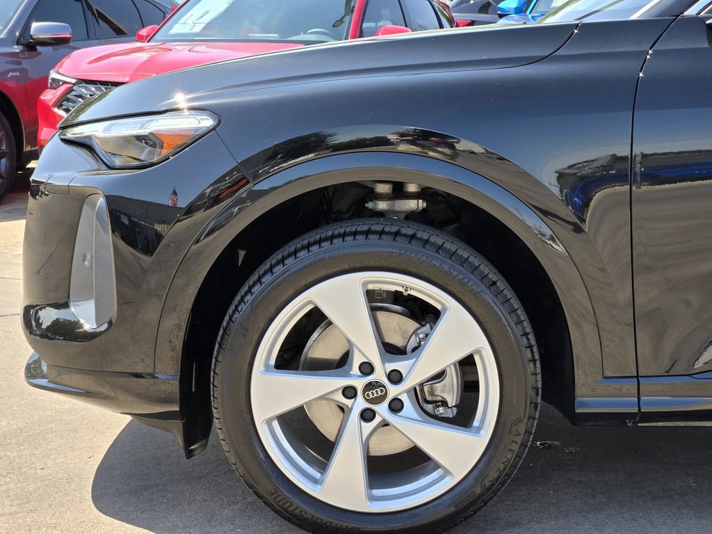 Certified 2025 Audi Q5 Premium w/ Premium Plus AWD/4WD image 13