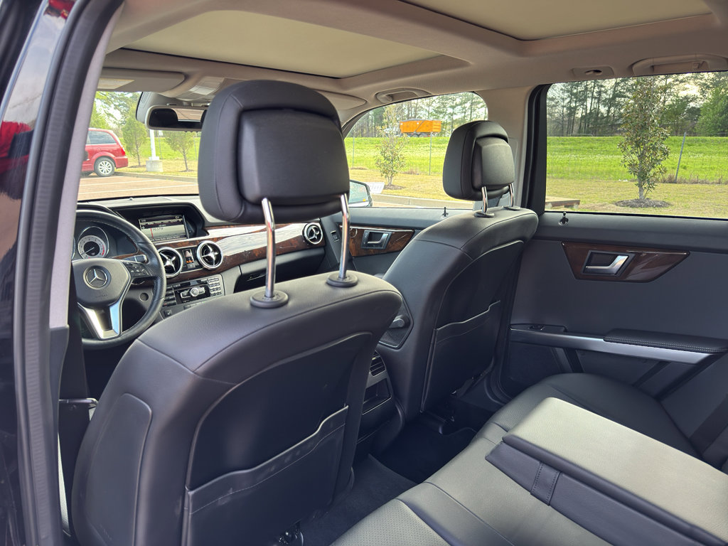 Used 2015 Mercedes-Benz GLK 350 4MATIC image 13