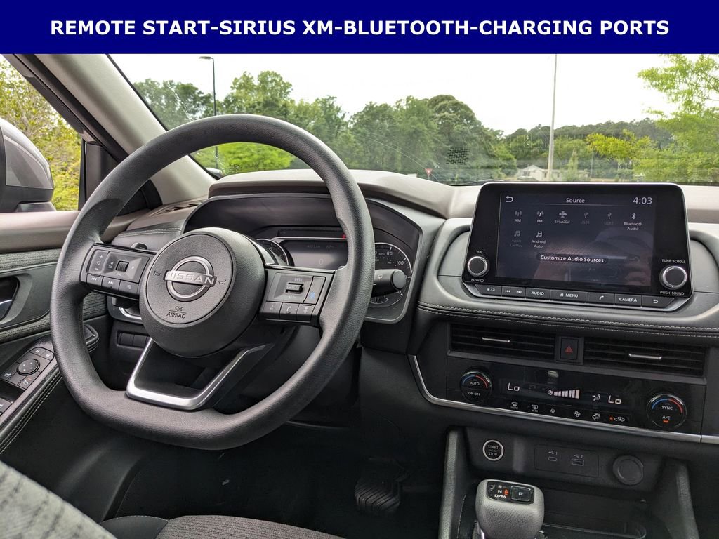 Used 2023 Nissan Rogue SV FWD image 8