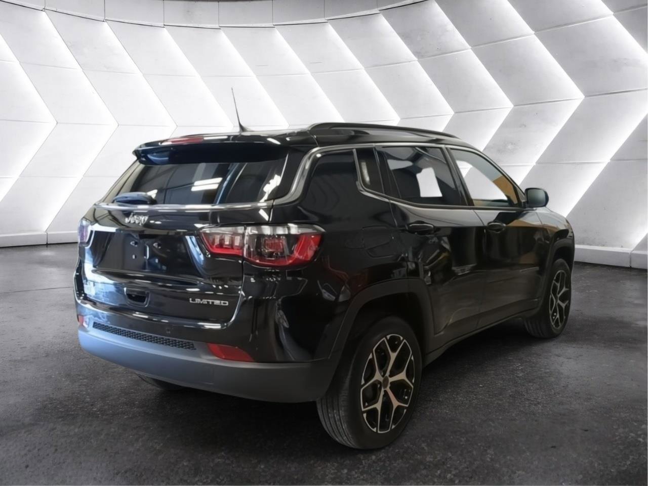 New 2026 Jeep Compass Limited AWD/4WD image 5