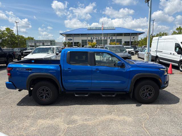 Used 2025 Nissan Frontier PRO-4X AWD/4WD image 25
