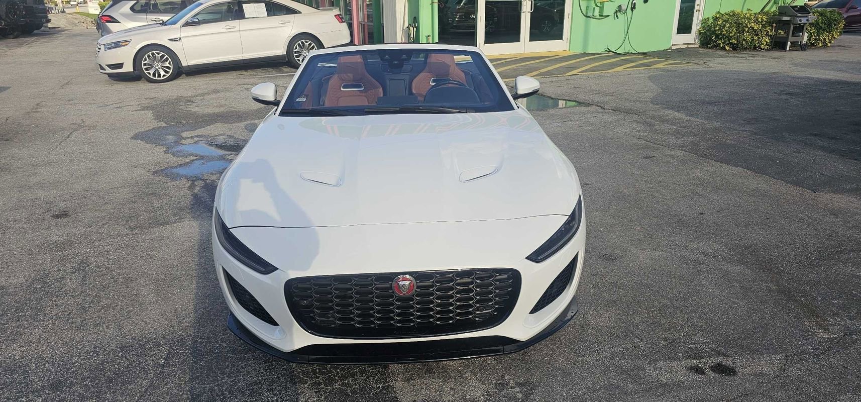 Used 2023 Jaguar F-TYPE Convertible image 22