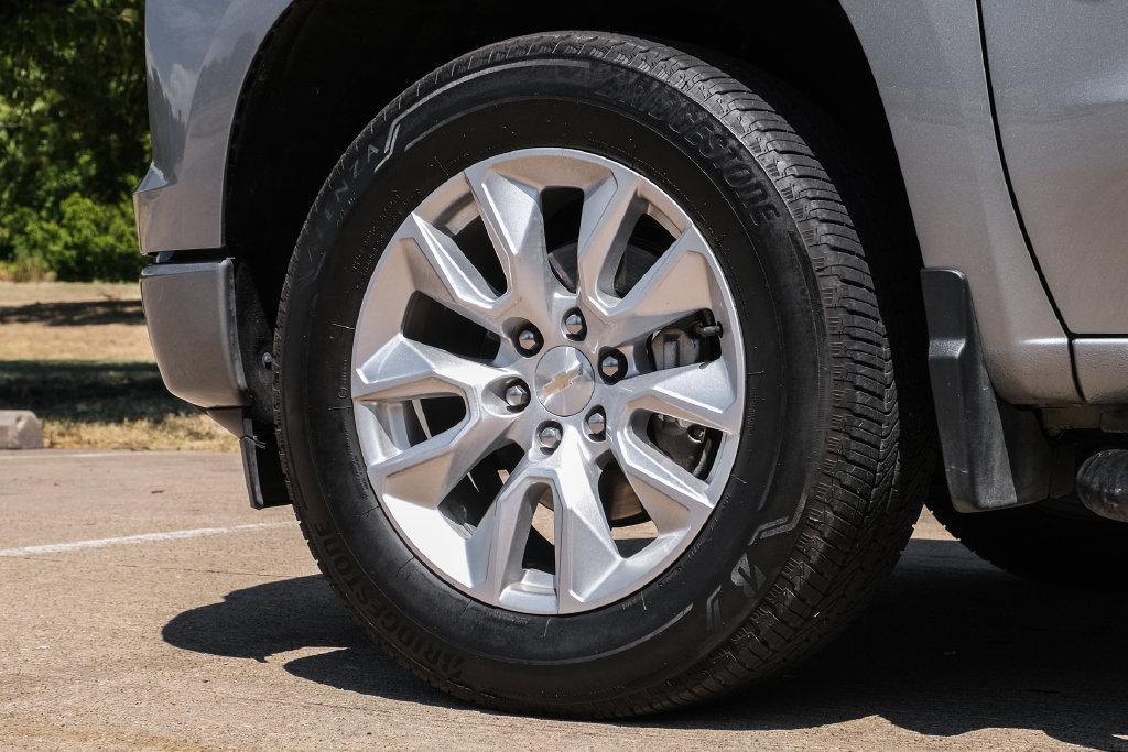 Used 2024 Chevrolet Silverado 1500 Custom RWD image 57