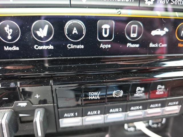 Used 2020 RAM 3500 Limited AWD/4WD image 24