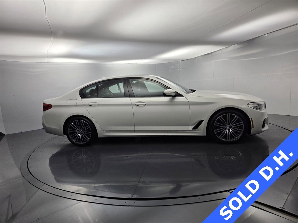 Used 2020 BMW 540i xDrive w/ Executive Package image 17