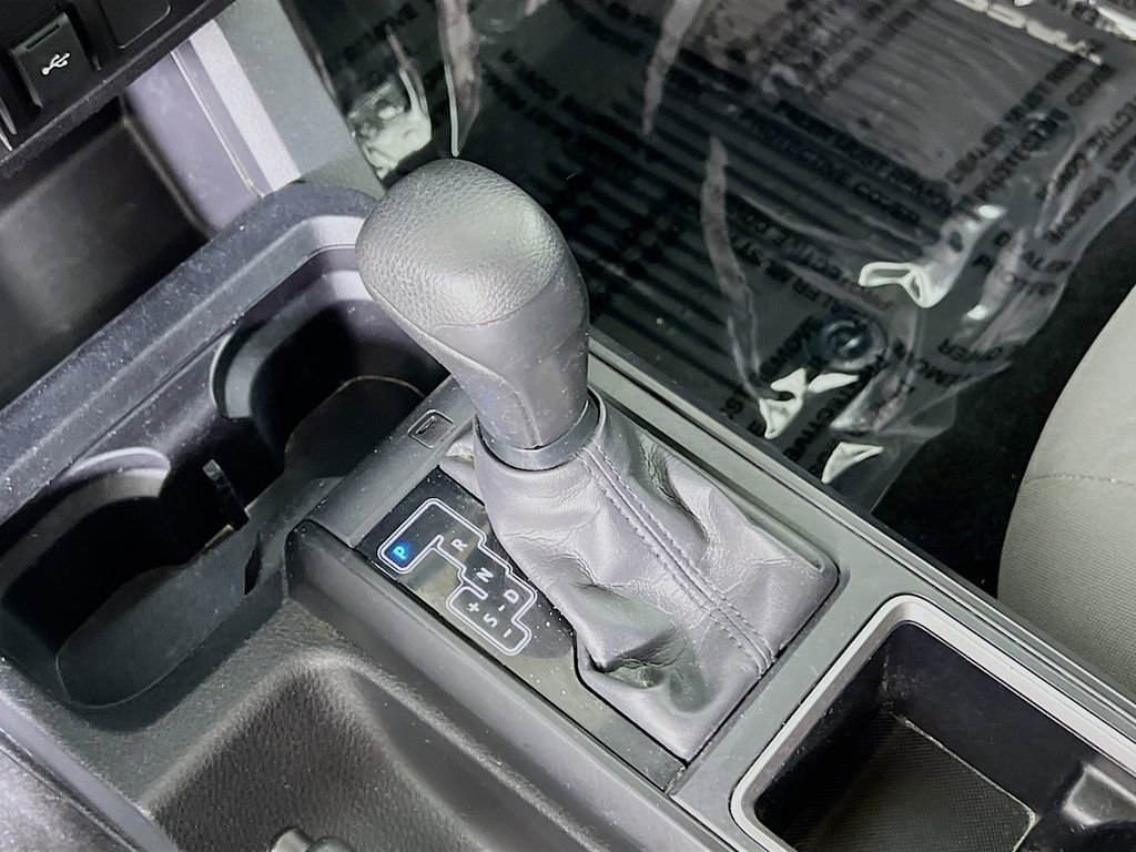 Used 2020 Toyota Tacoma SR image 17